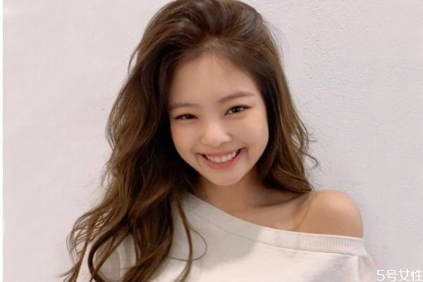 脸上长痘痘怎么处理，脸上经常长痘怎么解决