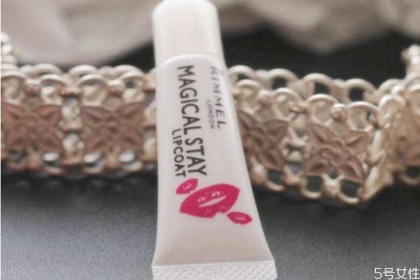 口红雨衣怎么卸掉，口红雨衣怎么使用