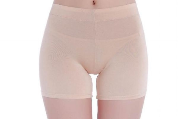 穿安全裤还需要穿内裤吗，穿丝袜里面还用穿东西吗