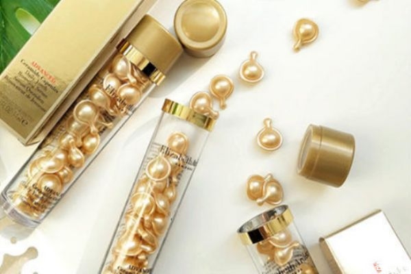 雅顿金胶凹进去还能用吗，雅顿金胶去红血丝吗