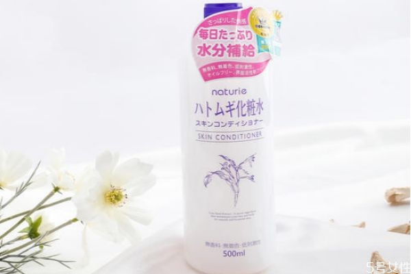 如何判断是什么类型的化妆水，如何根据肤质挑选化妆水