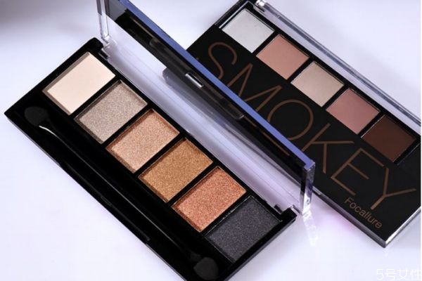 打开的眼影保质期多久，比较好用的大地色眼影盘