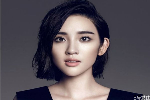 烟熏妆怎么画眼线，怎么画烟熏妆的步骤