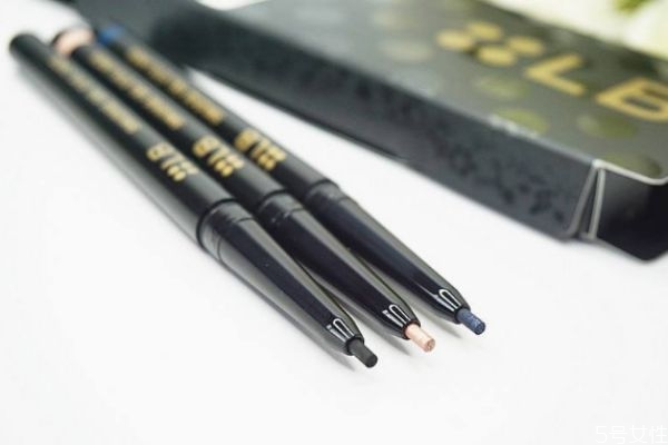 新手眼线胶笔还是液笔，眼线胶笔适合什么人用