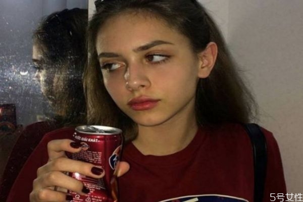 印花t恤怎么去掉印花，如何维持衣服印花不掉