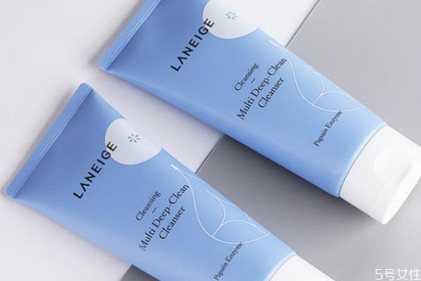 用洗面奶能卸防晒霜吗，什么洗面奶可以卸防晒霜