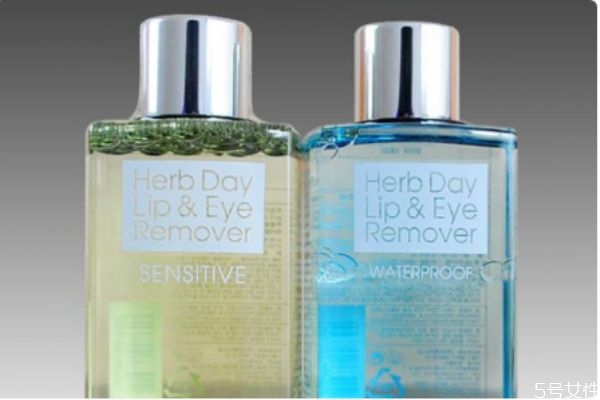 卸妆液和卸妆水一样吗，卸妆液和卸妆水的区别