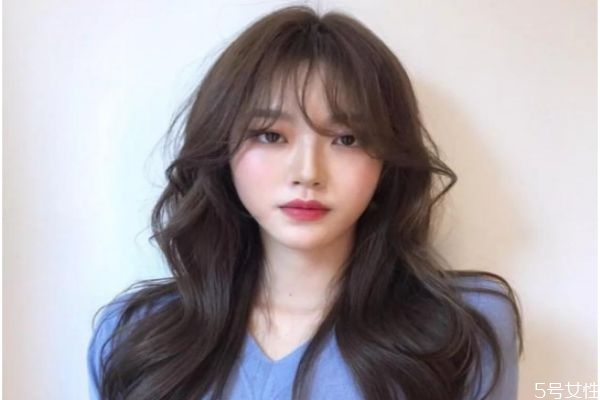 云朵烫的步骤，网红最爱的烫发发型