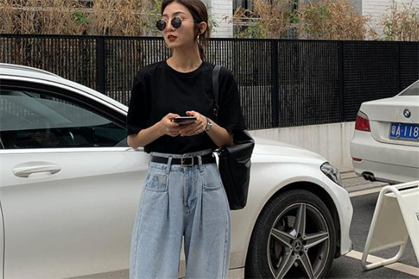 老爹裤和奶奶裤的区别，老爹裤和垮裤的区别