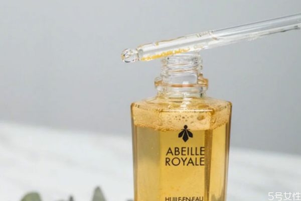 娇兰复原蜜适合和双效精华哪个好，娇兰复原蜜和小棕瓶