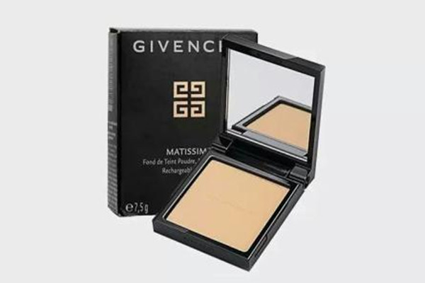 纪梵希柔雾哑光粉饼怎么样，纪梵希柔雾哑光粉饼好用吗