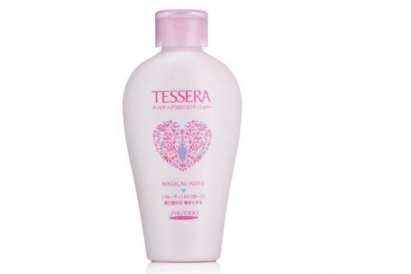 护发素要洗干净吗，护发素是涂在发梢吗