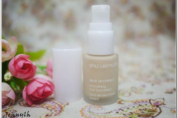 植村秀塑颜光感粉底液特点，植村秀塑颜光感粉底液好用吗