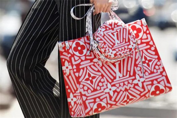 2020lv七夕限定包包多少钱，2020lv七夕限定包包款式