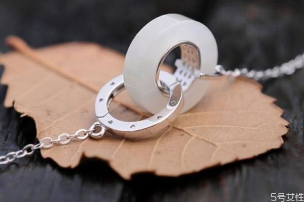 925银和990银哪个更好，925银和999银的区别