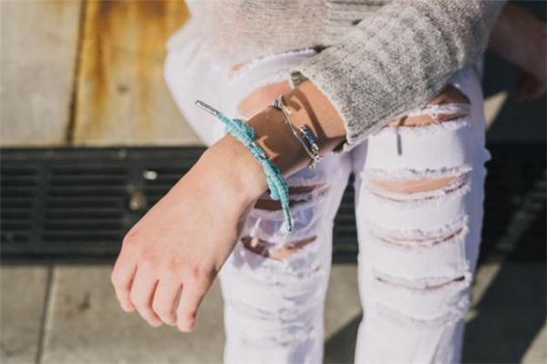 rastaclat是哪个国家的牌子，rastaclat是什么档次