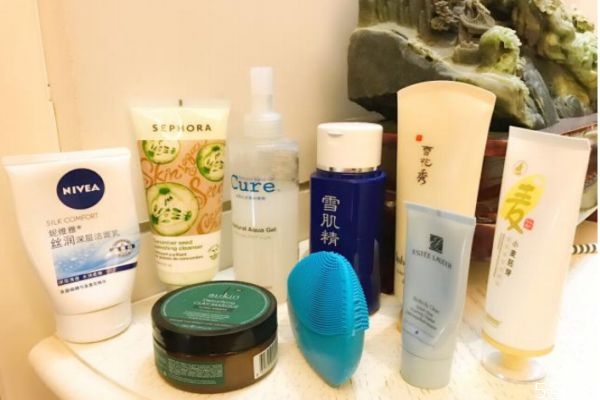 洁面泡泡和洗面奶的区别，洗面奶怎么打出泡沫