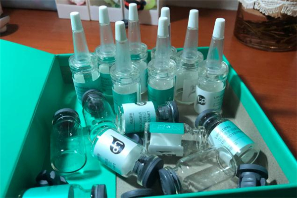 用了冻干粉把脸毁了怎么办，冻干粉用后皮肤变差怎么办