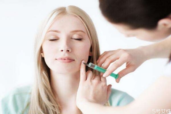 打瘦脸针多久可以喝酒，打完瘦脸针喝酒的影响