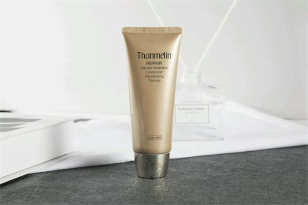 梵蜜琳洗面奶敏感肌可以用吗，梵蜜琳洗面奶里面有颗粒吗