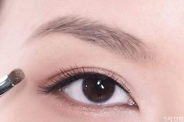 眉笔另一头的刷子是做什么用的，怎么清洗眉刷