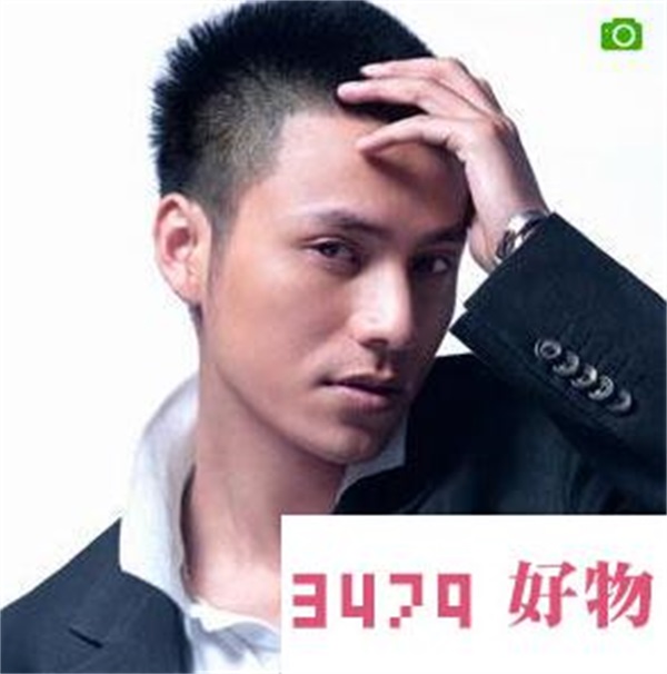 头发两边剪没的头型