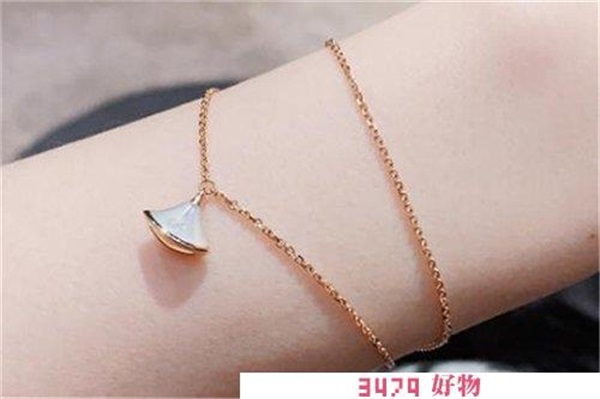 宝格丽小扇子手链，宝格丽五花手链