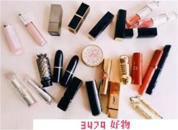 适合秋冬的口红色号，秋冬适合什么颜色的口红