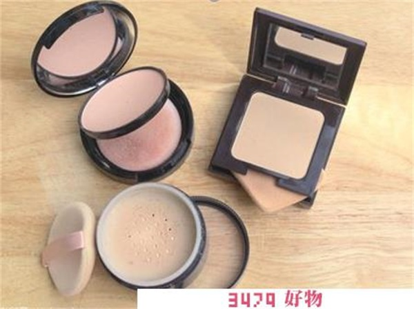 秋冬定妆用什么好，秋冬用散粉好还是粉饼好