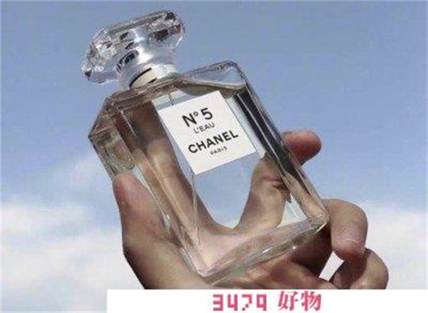 香奈儿五号香水哪个最好闻，香奈儿5号香水哪款最火