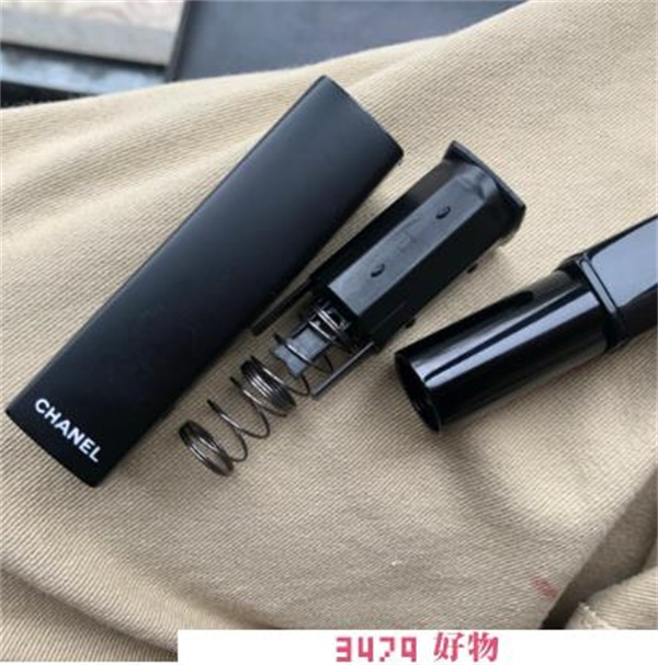 香奈儿按压口红弹簧安装视频，香奈儿按压口红盖修理