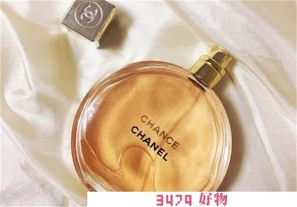 怎么查黄邂逅香水真假，香奈儿黄邂逅香水怎么辨别正品