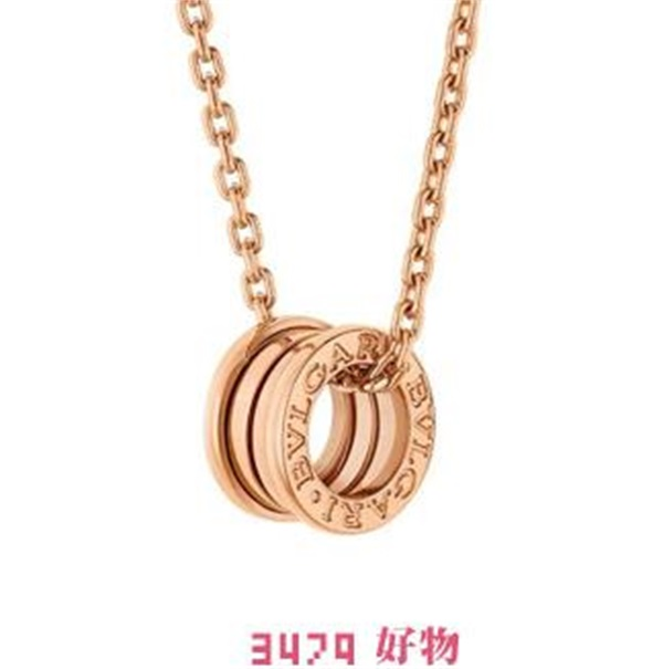 宝格丽和香奈儿是一个档次吗，香奈儿为何比lv档次还高