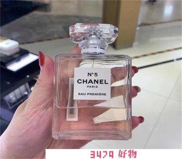 香奈儿5号之水和5号香水的区别，香奈儿5号和coco哪款好闻
