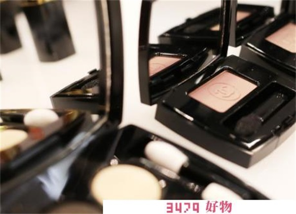 香奈儿纽扣真假，香奈儿正品查询扫一扫