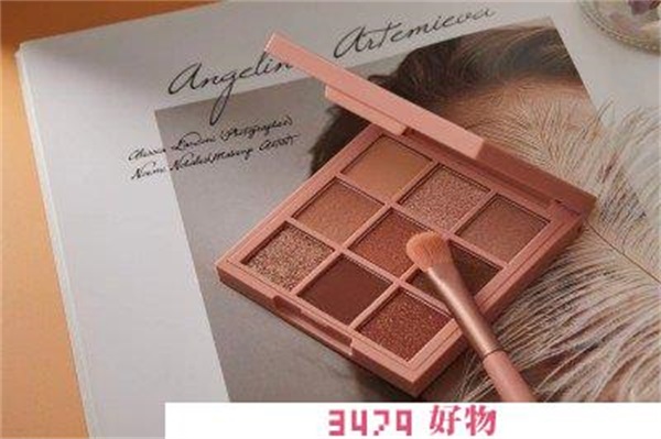 3CE眼影怎么样，3ce眼影盘好用吗