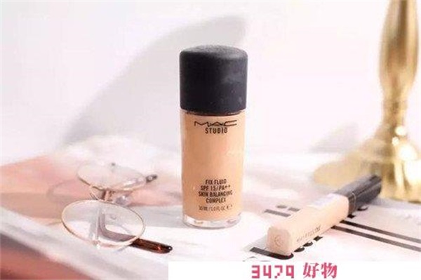mac的粉底液好用吗，mac定制无暇粉底液好用么