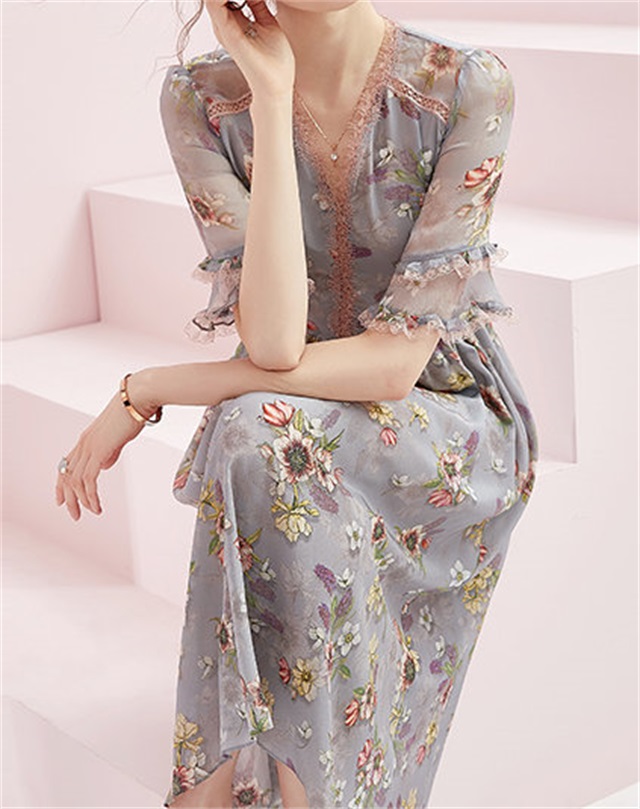 真丝连衣裙去哪买