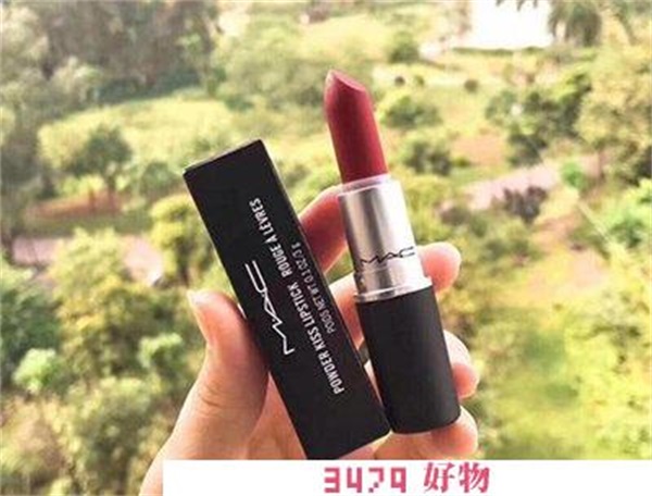 mac柔雾小辣椒，mac口红小辣椒