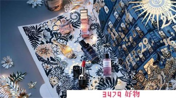 香奈儿圣诞礼盒2021，香奈儿圣诞日历礼盒