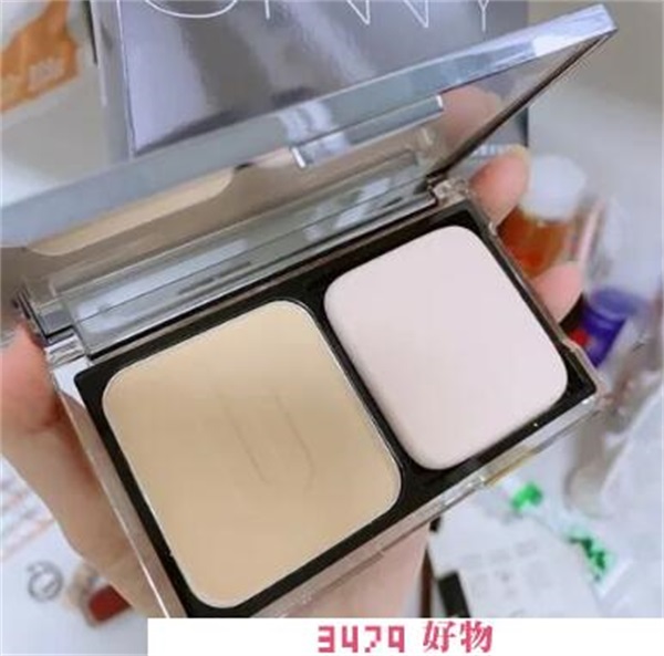 unny粉饼粉扑用哪一面，unny粉饼好用吗