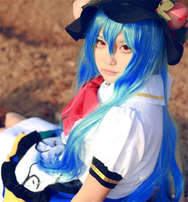 cos的服装哪里买