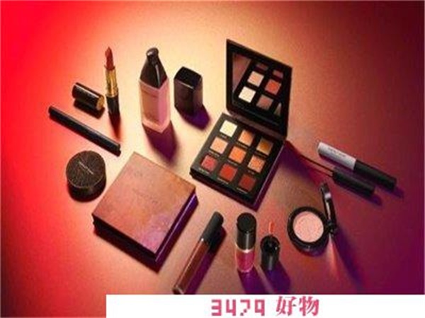 完美日记适合什么年龄的人使用，完美日记适合送女朋友吗