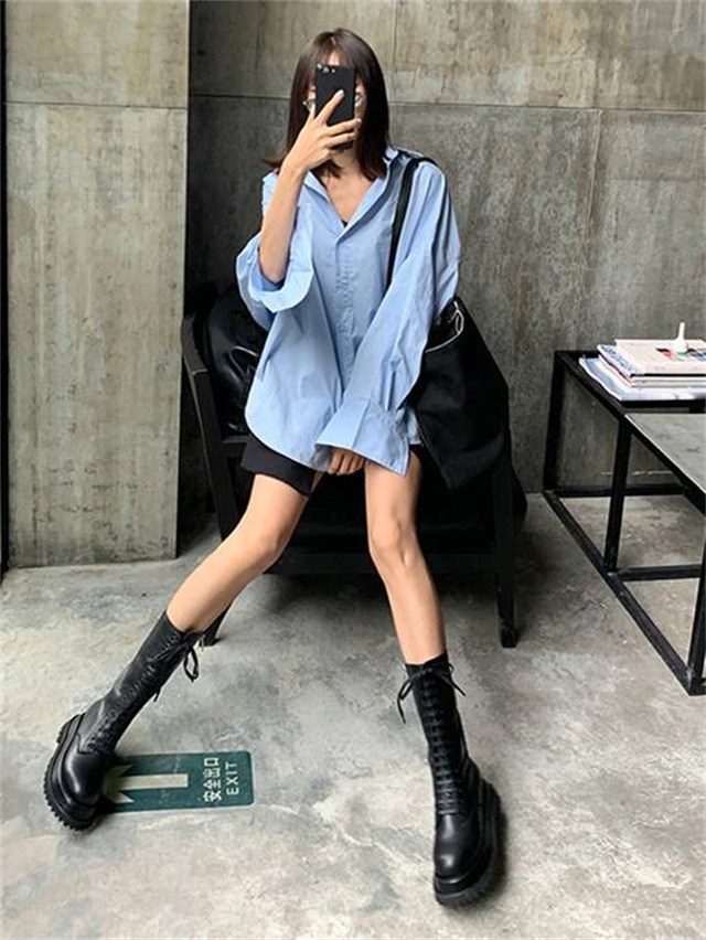 夏天有人穿马丁靴吗