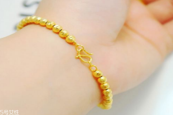 这样选准没错，黄金手链什么款式好看
