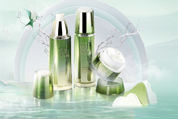 百雀羚是哪里生产的，百雀羚是哪个国家的品牌