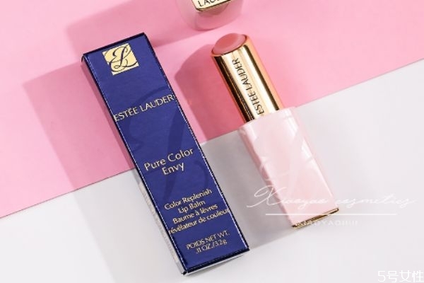 雅诗兰黛润唇膏好不好用，雅诗兰黛润唇膏怎么样