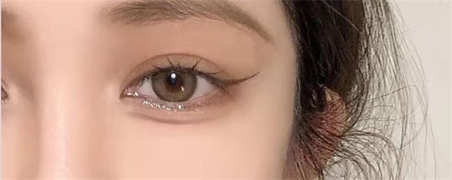 什么颜色的美瞳自然又好看，眼睛明亮的小秘密