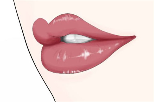 如何保养嘴唇减少唇纹，三招让双唇粉嘟嘟