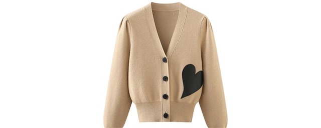 胖子穿什么衣服好看，同色系穿搭拉长比例